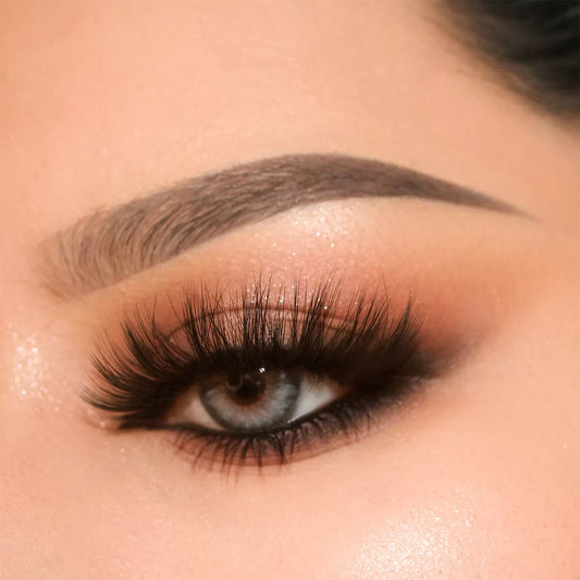 Tendencias de Cejas en 2024: Lo que Está de Moda Ahora